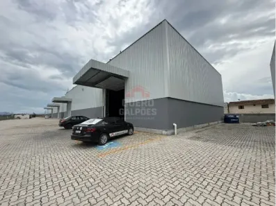 Galpão/Depósito/Armazém para alugar, 740m² no Cordeiros, Itajaí