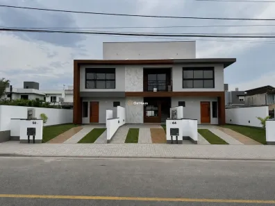 Casa com 3 Quartos à venda, 119m² no Campeche, Florianópolis