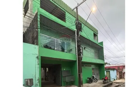 Casa com 9 Quartos à venda, 225m² no Novo Aleixo, Manaus