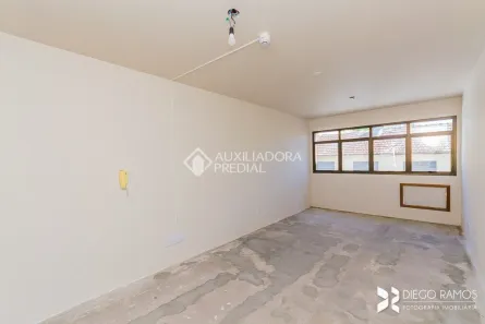 Sala Comercial para alugar, 32m² no Floresta, Porto Alegre
