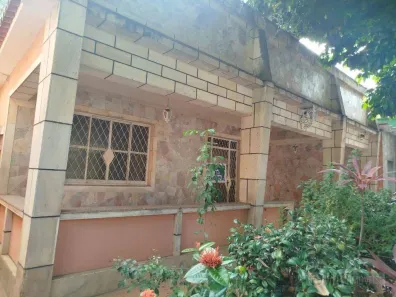 Casa com 4 Quartos à venda, 240m² no Vila Valqueire, Rio de Janeiro