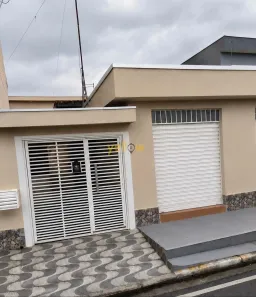 Casa com 4 Quartos à venda, 250m² no Vila Amorim, Suzano
