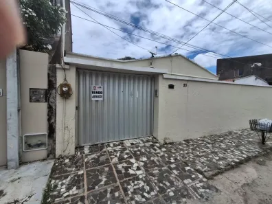 Casa com 4 Quartos à venda, 286m² no Couto Fernandes, Fortaleza