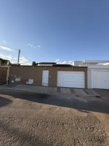 Casa com 4 Quartos à venda, 263m² no Jardim Alexandrina, Anápolis