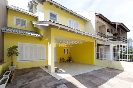 Casa com 3 Quartos para alugar, 185m² no Aberta dos Morros, Porto Alegre