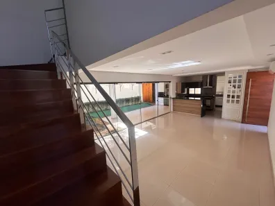 Casa de Condomínio com 3 Quartos à venda, 170m² no Terras de Santana, Londrina