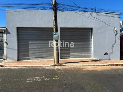 Galpão/Depósito/Armazém para alugar, 330m² no Brasil, Uberlândia