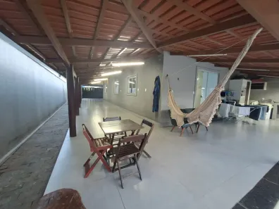 Casa com 4 Quartos à venda, 356m² no Jardim Presidente, Goiânia