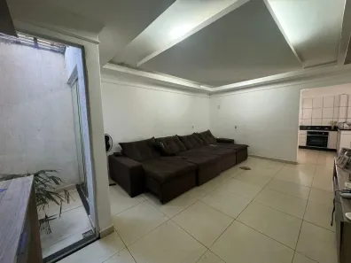 Casa com 5 Quartos à venda, 230m² no Laranjeiras, Uberlândia