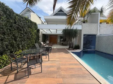 Casa de Condomínio com 4 Quartos para venda ou aluguel, 390m² no Barra da Tijuca, Rio de Janeiro