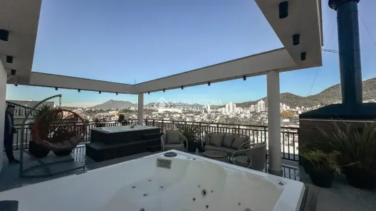 Apartamento com 2 Quartos para alugar, 72m² no Pedra Branca, Palhoça