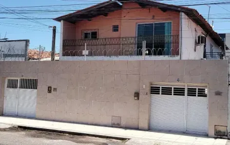 Imóvel Comercial com 4 Quartos para alugar, 360m² no Messejana, Fortaleza