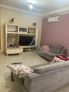 Casa com 4 Quartos à venda, 180m² no Jardim García, Campinas