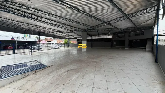 Prédio Comercial para alugar, 530m² no Torre, João Pessoa