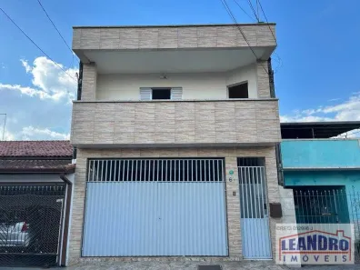Sobrado com 3 Quartos à venda, 213m² no Jundiapeba, Mogi das Cruzes