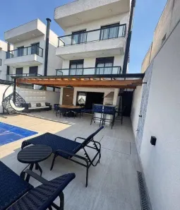 Casa de Condomínio com 4 Quartos à venda, 150m² no Parque Rincão, Cotia