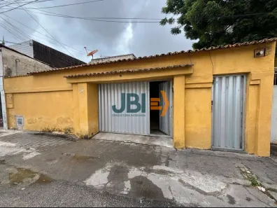 Casa com 5 Quartos à venda, 370m² no Monte Castelo, Fortaleza