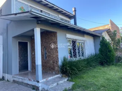 Casa com 3 Quartos à venda, 200m² no Sarandi, Porto Alegre