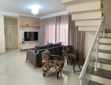 Casa de Condomínio com 4 Quartos à venda, 190m² no Parque Califórnia, Jacareí