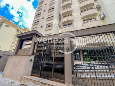 Apartamento com 3 Quartos para alugar, 148m² no Centro, Londrina