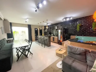 Casa de Condomínio com 3 Quartos à venda, 150m² no Aleixo, Manaus