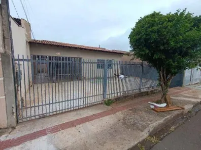 Casa com 3 Quartos à venda, 130m² no Alto da Boa Vista, Londrina