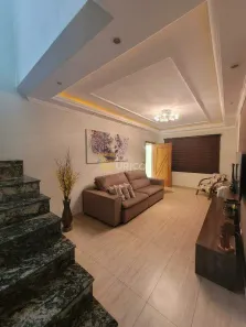 Casa com 3 Quartos à venda, 205m² no Parque Centenário, Jundiaí