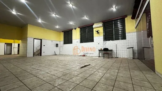 Ponto Comercial para alugar, 250m² no Jardim Vera Cruz, Sorocaba