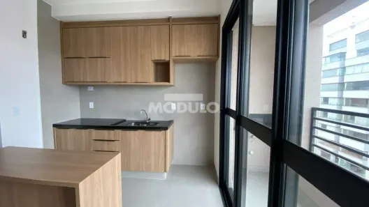 Apartamento com 1 Quarto para alugar, 34m² no Saraiva, Uberlândia
