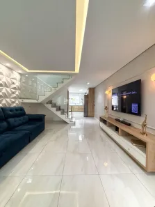 Sobrado com 3 Quartos à venda, 196m² no Parque Oratório, Santo André