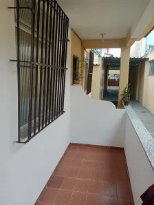 Casa com 1 Quarto para alugar, 30m² no Brás de Pina, Rio de Janeiro