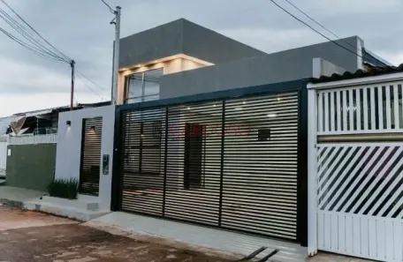 Casa com 3 Quartos à venda, 135m² no Ceilândia Sul, Brasília