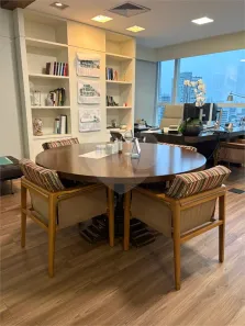 Sala Comercial à venda, 637m² no Jardim das Acácias, São Paulo