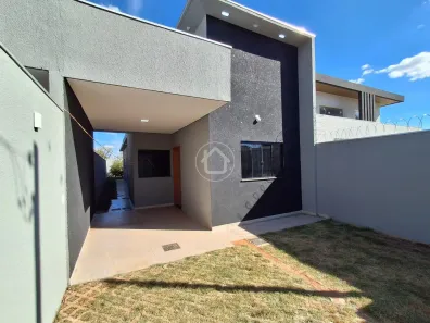 Casa com 3 Quartos à venda, 180m² no Jardim Samambaia, Campo Grande