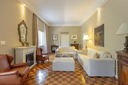 Casa com 5 Quartos para venda ou aluguel, 450m² no Consolação, São Paulo
