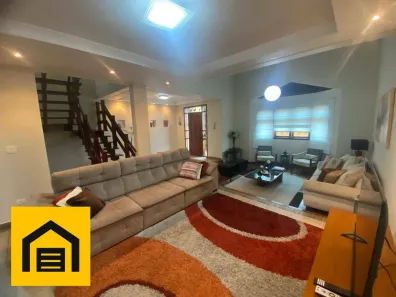 Sobrado com 3 Quartos à venda, 339m² no Jardim Pilar, Mauá