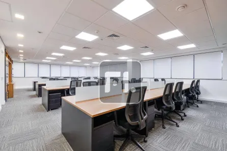 Sala Comercial para venda ou aluguel, 230m² no Vila Olímpia, São Paulo