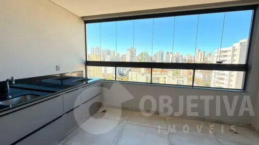 Apartamento com 3 Quartos para alugar, 97m² no Osvaldo Rezende, Uberlândia