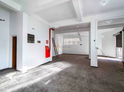 Ponto Comercial para alugar, 90m² no Centro, Divinópolis
