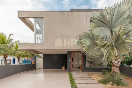 Casa com 3 Quartos à venda, 240m² no Balneário Costa Azul, Matinhos