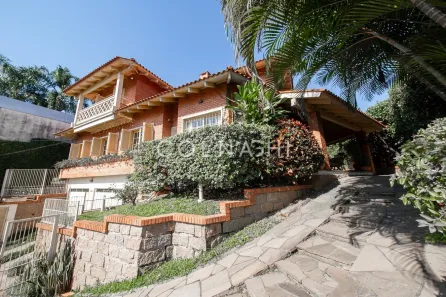 Casa com 4 Quartos à venda, 360m² no Três Figueiras, Porto Alegre