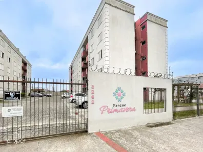 Apartamento com 2 Quartos para venda ou aluguel, 50m² no Areal, Pelotas