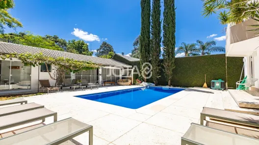 Casa de Condomínio com 4 Quartos à venda, 487m² no Seminário, Curitiba