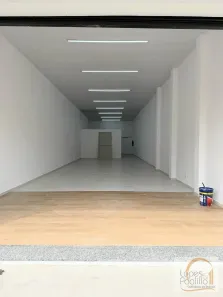 Ponto Comercial para alugar, 150m² no Centro, Atibaia