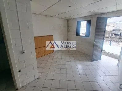 Casa com 1 Quarto para alugar, 35m² no Interlagos, São Paulo