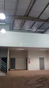 Galpão/Depósito/Armazém para alugar, 220m² no Jardim Patrícia, Uberlândia