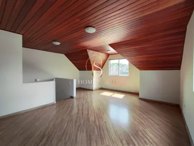 Sobrado com 3 Quartos à venda, 133m² no Santa Felicidade, Curitiba