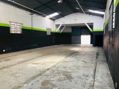 Prédio Comercial à venda, 450m² no Jaguaré, São Paulo