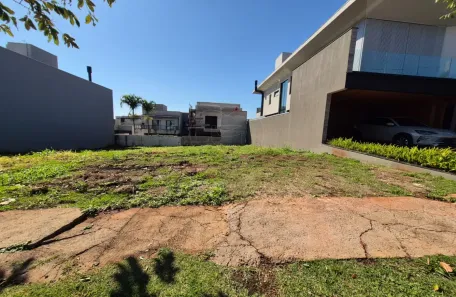 Lote/Terreno à venda, 250m² no Jardim Montecatini, Londrina
