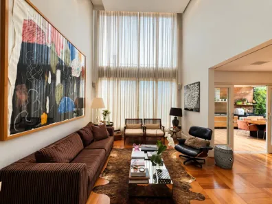 Casa de Condomínio com 4 Quartos para alugar, 323m² no Santo Amaro, São Paulo